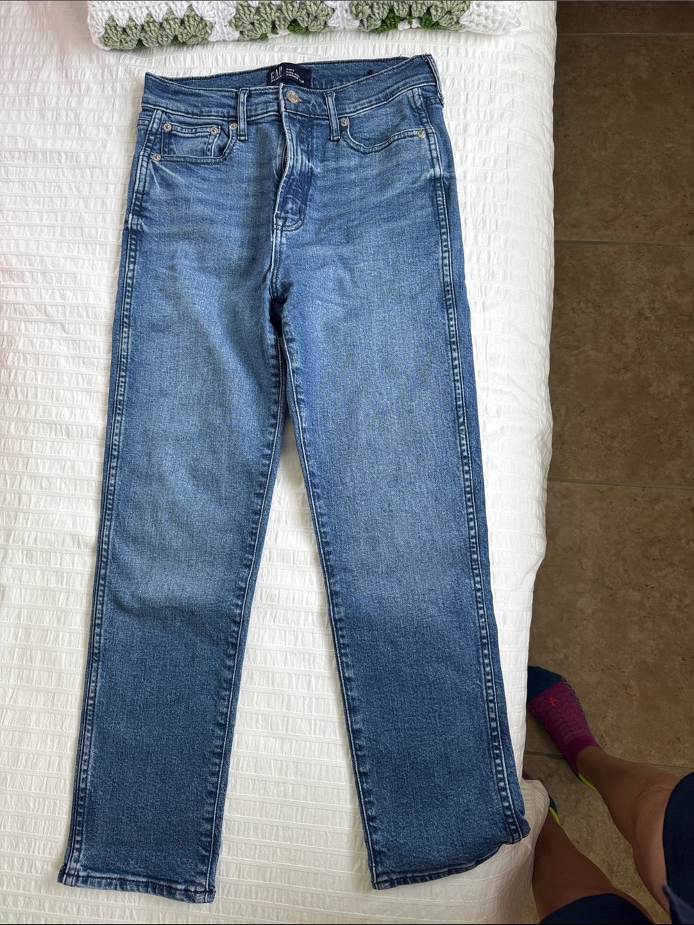GAP Women's High-Rise “Vintage Slim” Jeans in Medium Blue
